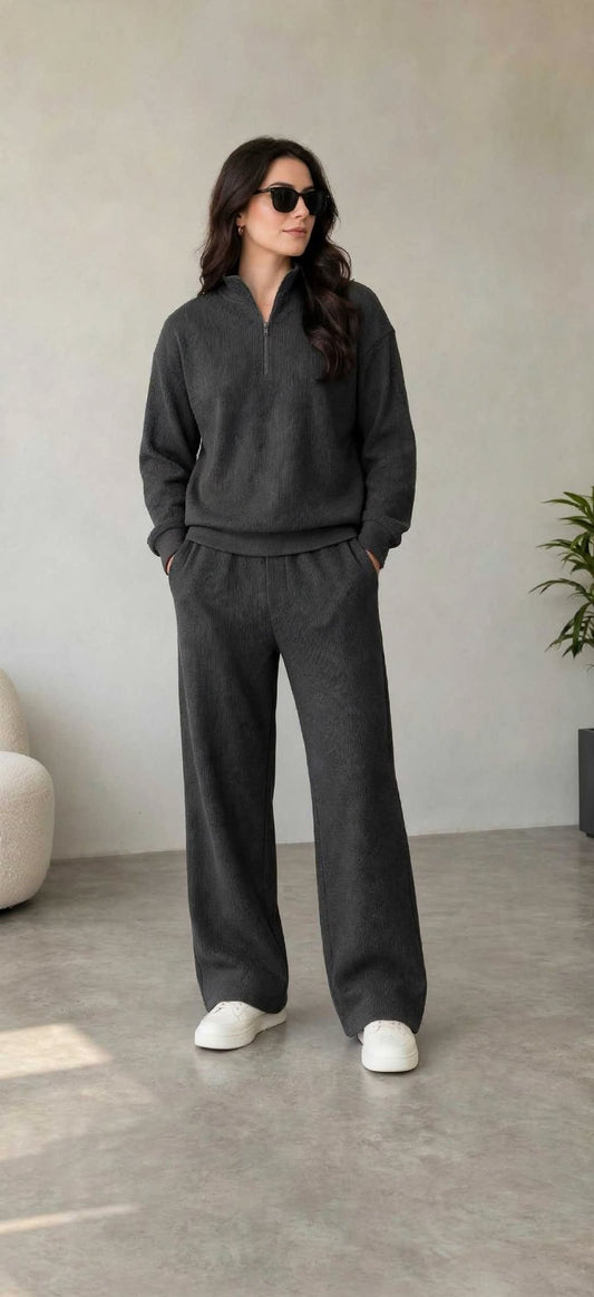 Quarter zipper  waffle knitted  grey