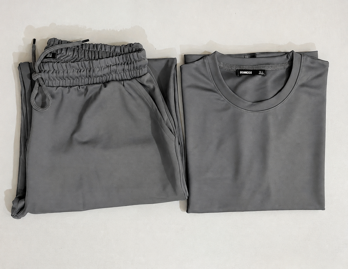 Gry korean style  boxy shirt with beggy trousers interlock fabric