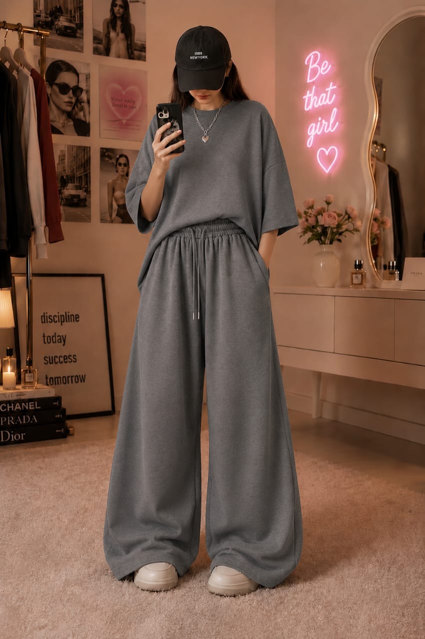 Gry korean style  boxy shirt with beggy trousers interlock fabric